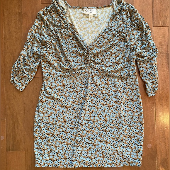 Jessica Simpson brand medium maternity top - Picture 1 of 1